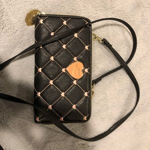 betsey johnson wallet